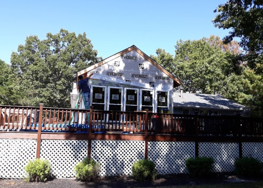 ACA Home Improvement completeing home exterior renovations